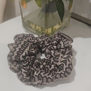 Marc Jacobs Black and Gray Scrunchie